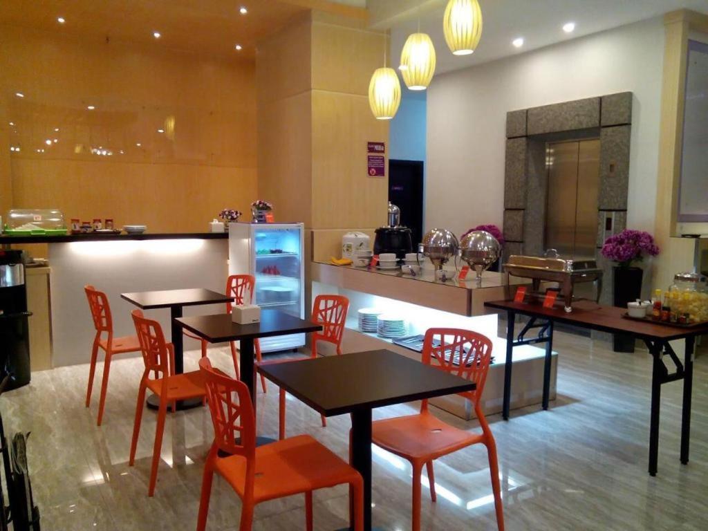 Hotel D' Calia Tarakan Exterior photo