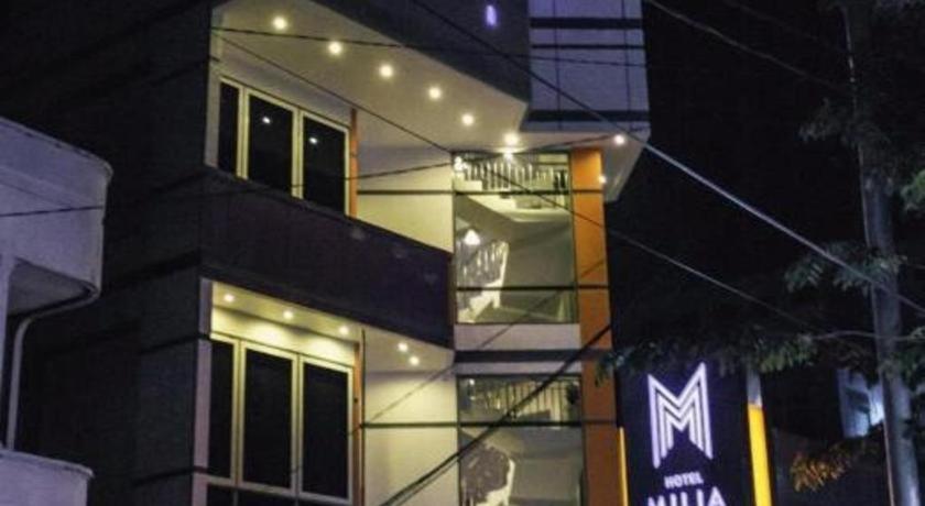 Hotel D' Calia Tarakan Exterior photo
