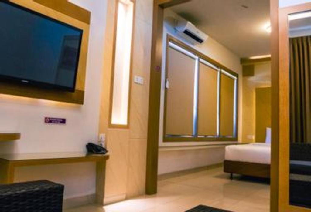 Hotel D' Calia Tarakan Exterior photo